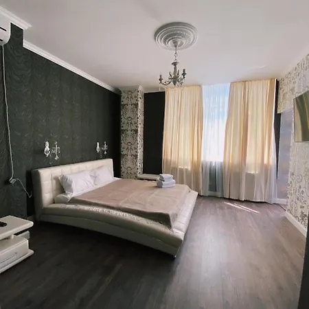 Апартаменти Arcadia Great 2-bedroom *