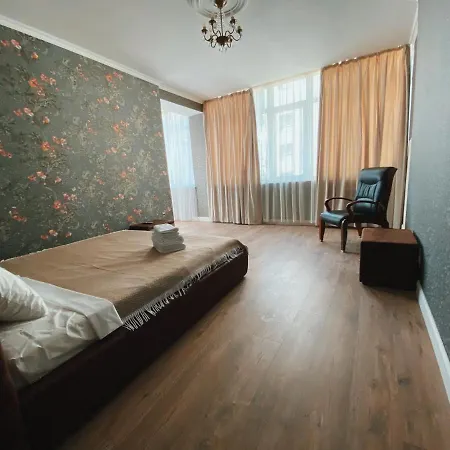 Arcadia Great 2-bedroom Апартаменти