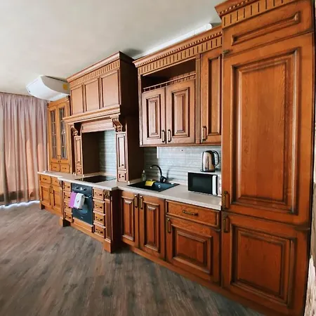 Arcadia Great 2-bedroom Апартаменти *